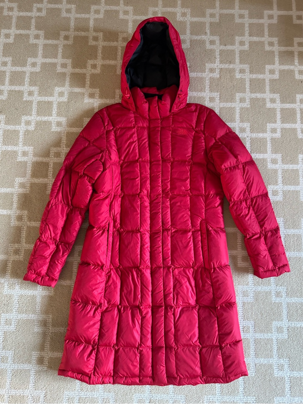 The North Face 550 Goose Down Hooded Long Puffer Winter Parka Red Size Large - Picture 14 of 14